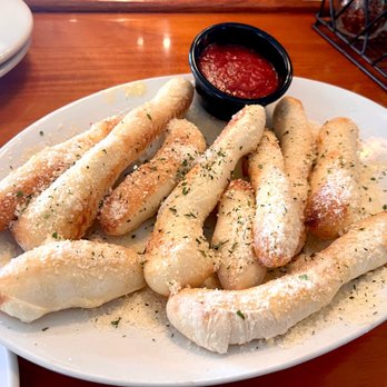 Sally O'Neal's Pizza Hotline - Amazing bread sticks loaded with parmesan - Pizza Near Me - Tampa, Florida Sally O'Neal's Pizza Hotline - Amazing bread sticks loaded with parmesan - Pizza Near Me - Tampa, Florida