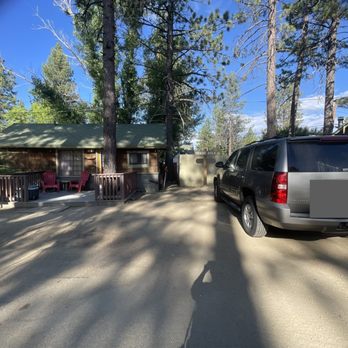 Shore Acres Lodge - Big Bear Lake, CA