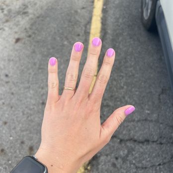 Finger Nails - Gel manicure - Nail Salons Near Me - Columbus, Ohio