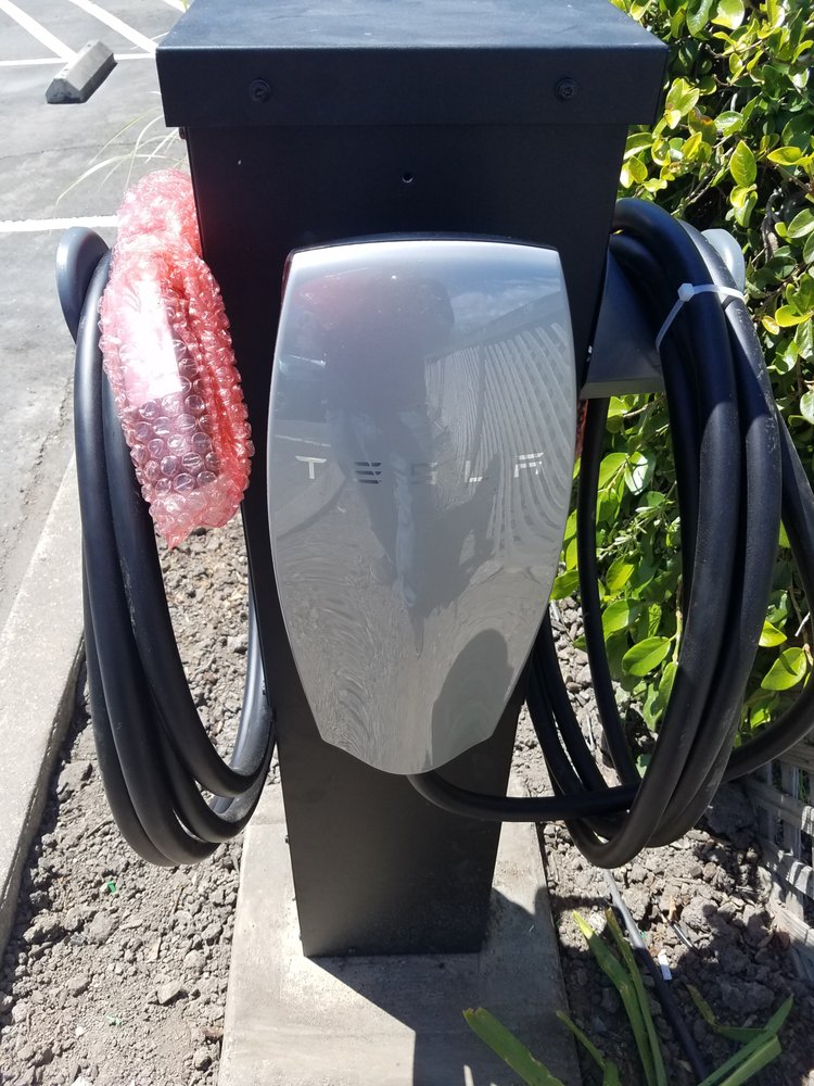 Slide of Calistoga Solutions Electric