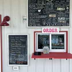 Uncle Steph’s Ice Cream And Eats