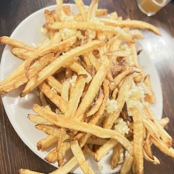 Highlands Hollow Brewhouse - Garlic fries