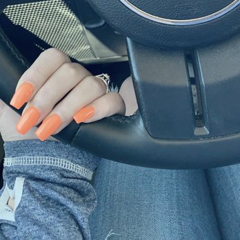 Nails R Us 12 Photos 12 Reviews Nail Salons 60th St N Stillwater Mn Phone Number Services