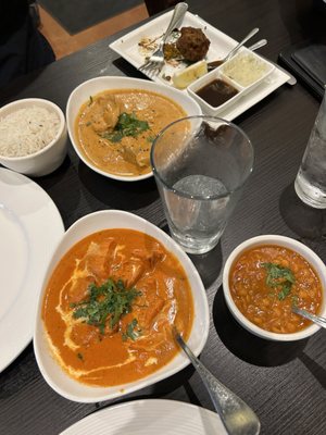 Curry and More by null