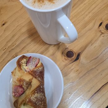 Havana Coffee - Strawberry cheese Danish and apple cinnamon Chia - Coffee & Tea Near Me - Janesville, Wisconsin Havana Coffee - Strawberry cheese Danish and apple cinnamon Chia - Coffee & Tea Near Me - Janesville, Wisconsin