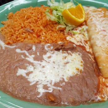 El Gallo - Cheese enchilada... Generous portions!! - Mexican Near Me - Rancho Murieta, California El Gallo - Cheese enchilada... Generous portions!! - Mexican Near Me - Rancho Murieta, California