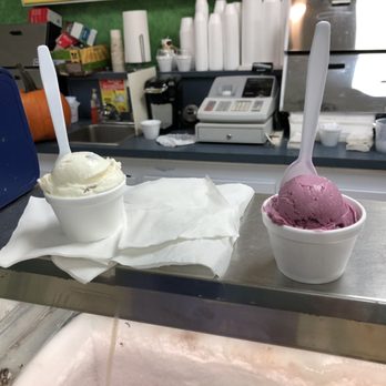 Frozen Moo - Ice Cream & Frozen Yogurt Near Me - Hilton Head Island, South Carolina Frozen Moo - Ice Cream & Frozen Yogurt Near Me - Hilton Head Island, South Carolina