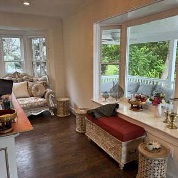 Spa65 Thai Massage & Bodywork - Lobby waiting area - Massage Near Me - Potomac, Maryland Spa65 Thai Massage & Bodywork - Lobby waiting area - Massage Near Me - Potomac, Maryland