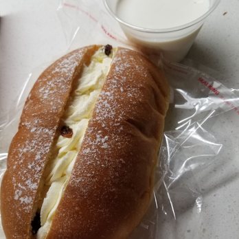 Six Ping Bakery - Milky pudding is delish, don't get that bun though. - Bakeries Near Me - Houston, Texas Six Ping Bakery - Milky pudding is delish, don't get that bun though. - Bakeries Near Me - Houston, Texas