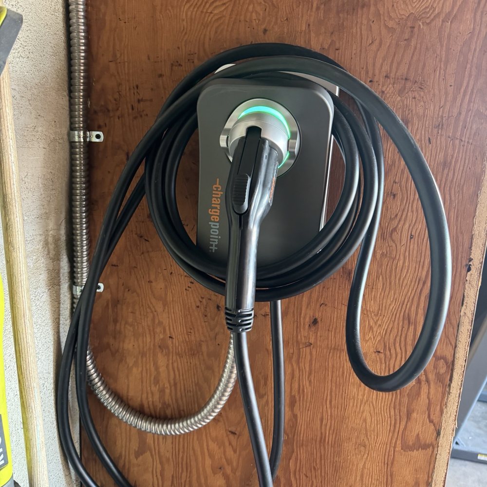 ChargePoint Homeflex hard wire 48A/60A breaker.