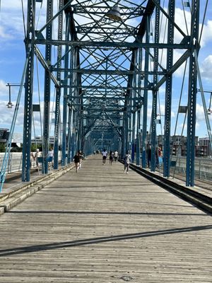Walnut Street Bridge by null