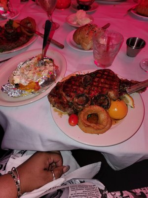 Ernest's Orleans Restaurant & Cocktail Lounge by null