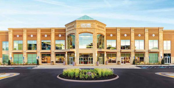 Commercial Remodeling - Commercial remodeling and construction can be a complex process, but with KRB Development by your side, you can rest assured that the job will be done right. We have a proven track record of success, and we’re proud to have helped many businesses achieve their goals. We’re a licensed & insured general contractor capable of running both small and large commercial remodel projects throughout the Glendale & Phoenix area. We bring an interdisciplinary approach to our construction projects and apply a method of construction management that provides ongoing accountability.
Our commercial contractor team will manage every aspect of the project, whether it’s a ground-up build or complete renovation; we deliver within your budget and on time! KRB Development specializes in commercial renovations with a focus on professional service, teamwork, and a results-driven design-build process. We understand that every client has unique needs, and we work closely with each one to ensure that their vision is brought to life. Our experienced commercial contractors deliver quality workmanship and results that will exceed your expectations. Commercial Remodeling - Commercial remodeling and construction can be a complex process, but with KRB Development by your side, you can rest assured that the job will be done right. We have a proven track record of success, and we’re proud to have helped many businesses achieve their goals. We’re a licensed & insured general contractor capable of running both small and large commercial remodel projects throughout the Glendale & Phoenix area. We bring an interdisciplinary approach to our construction projects and apply a method of construction management that provides ongoing accountability.
Our commercial contractor team will manage every aspect of the project, whether it’s a ground-up build or complete renovation; we deliver within your budget and on time! KRB Development specializes in commercial renovations with a focus on professional service, teamwork, and a results-driven design-build process. We understand that every client has unique needs, and we work closely with each one to ensure that their vision is brought to life. Our experienced commercial contractors deliver quality workmanship and results that will exceed your expectations.