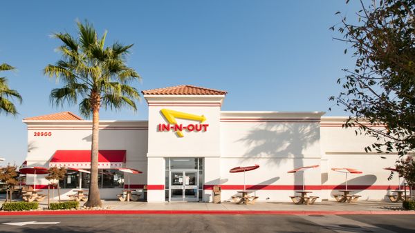 In-N-Out Burger by null