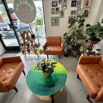 Padekwa - Inside - Coffee & Tea Near Me - Lakewood, California Padekwa - Inside - Coffee & Tea Near Me - Lakewood, California