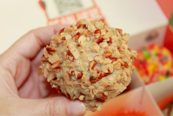 Mass Hole Donuts by null Mass Hole Donuts by null