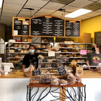 Great Harvest Bread Co - Vienna - customers at the counter - Bakeries Near Me - Vienna, Virginia Great Harvest Bread Co - Vienna - customers at the counter - Bakeries Near Me - Vienna, Virginia