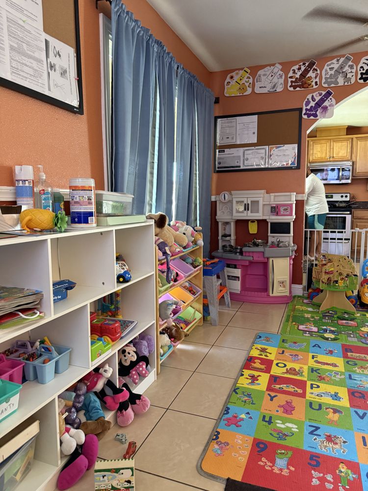 Lore’s Amunsements Daycare - childcare center in Stockton, CA