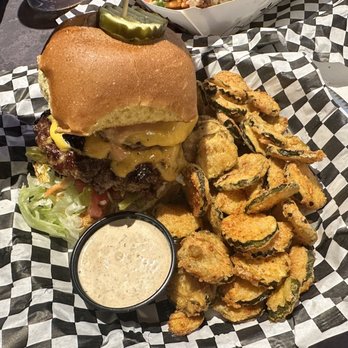 Rogers Roundhouse - Beer Gardens Near Me - Fort Worth, Texas