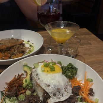 STIR Charlotte - Sesame Steak Bowl -L Chicken Picatta - New American Near Me - Charlotte, North Carolina STIR Charlotte - Sesame Steak Bowl -L Chicken Picatta - New American Near Me - Charlotte, North Carolina
