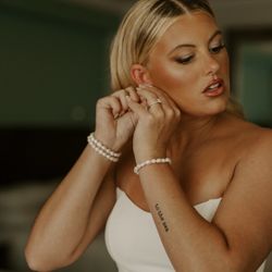 Katlyn and Company - Bridal makeup and hair