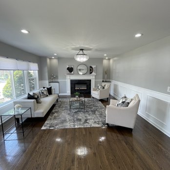 Wellroomed - Staged by ChicbyChar Interiors - Home Staging Near Me - Chicago, Illinois