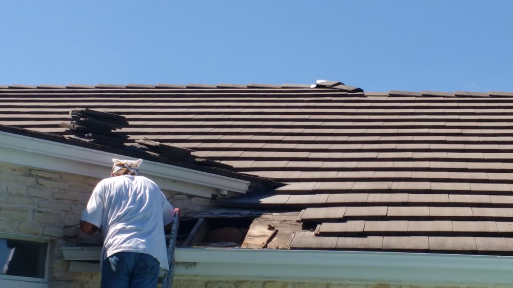 Slide of Roofers Roofing