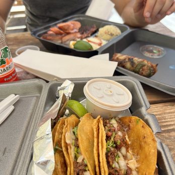 225 BBQ - Birria tacos, Texas Twinkie, bbq plate - Barbeque Near Me - Arlington, Texas 225 BBQ - Birria tacos, Texas Twinkie, bbq plate - Barbeque Near Me - Arlington, Texas