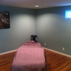 Sol Chi Massage Therapy - Massage therapy room