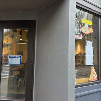 Edan Pizza - Exterior - Pizza Near Me - Portland, Oregon Edan Pizza - Exterior - Pizza Near Me - Portland, Oregon