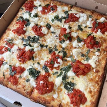 Stromboli Pizza - Large Pizza - Pizza Near Me - Plantation, Florida