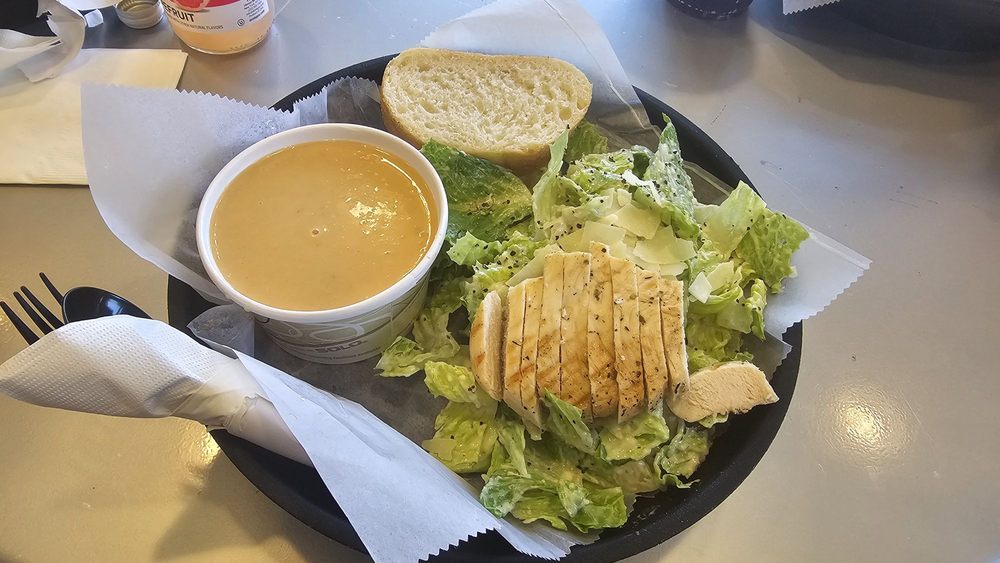 Roux Soup Bar & Cafe Logo