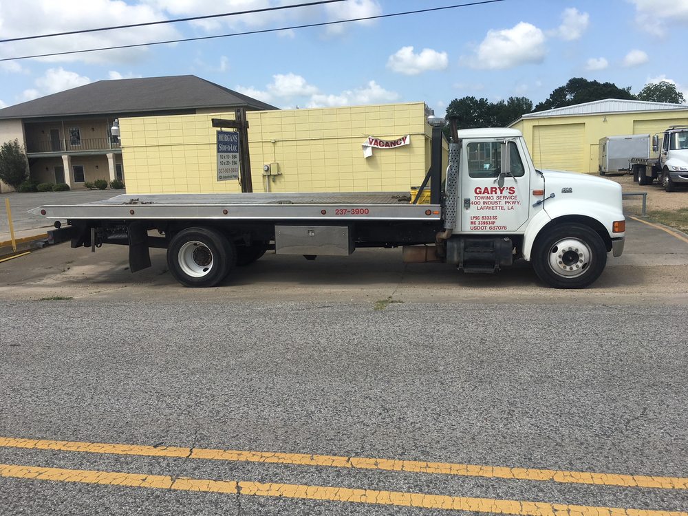 GARY’S TOWING SERVICE 14 Photos Towing 424 Industrial Pkwy