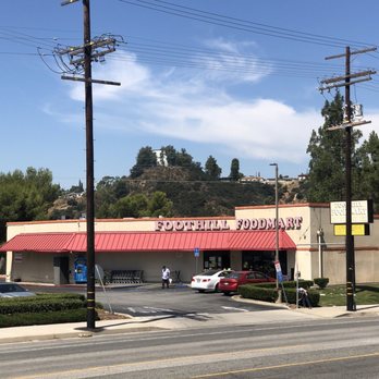Foothill Food Mart - Grocery Near Me - Tujunga, California