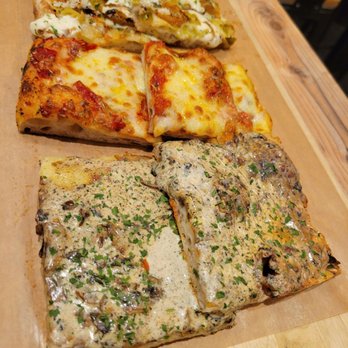 Via Roma - Pizza Near Me - Paris, 75 Via Roma - Pizza Near Me - Paris, 75
