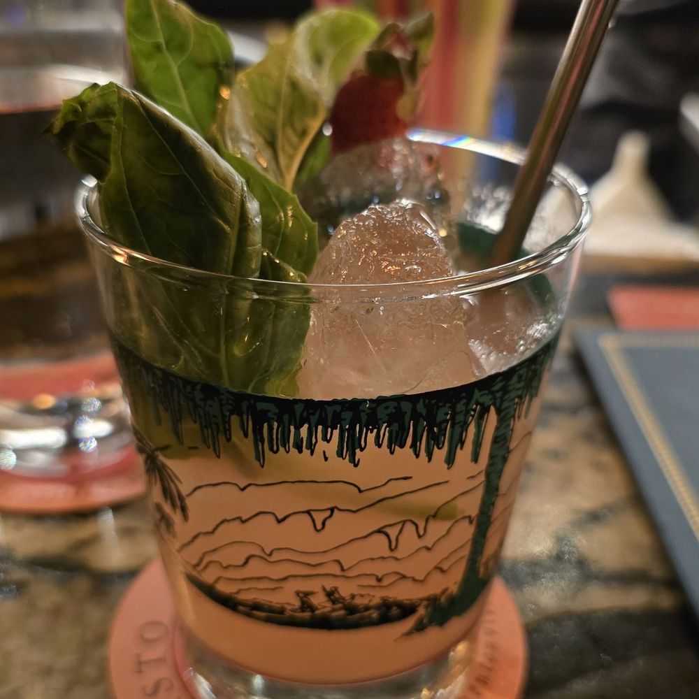 Callisto - El Matador - Tiki Bars Near Me - Bentonville, Arkansas