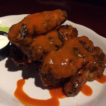 Murphy's Townhouse Cafe - Delicious grilled wings, extra grilled and extra saucy! - Bars Near Me - Stamford, Connecticut Murphy's Townhouse Cafe - Delicious grilled wings, extra grilled and extra saucy! - Bars Near Me - Stamford, Connecticut