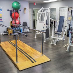 Fitness Quest Physical Therapy - Palmer Ranch - Fitness Quest Physical Therapy-Palmer Ranch Therapy Area
