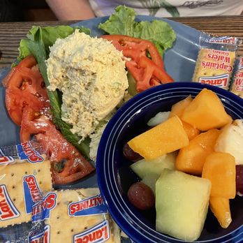 Hare and Hound Pub - Chicken salad - Pubs Near Me - Landrum, South Carolina Hare and Hound Pub - Chicken salad - Pubs Near Me - Landrum, South Carolina