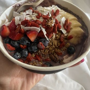 Pressed Juicery - Acai Superfood Bowl - Juice Bars & Smoothies Near Me - Sacramento, California Pressed Juicery - Acai Superfood Bowl - Juice Bars & Smoothies Near Me - Sacramento, California