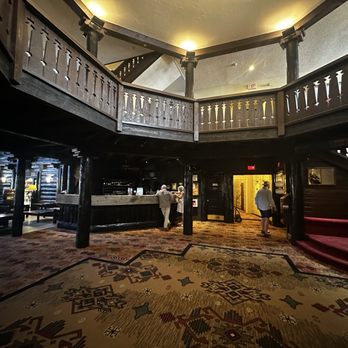 El Tovar Hotel - First floor lobby, check-in desk, right in front left - Hotels Near Me - Grand Canyon, Arizona El Tovar Hotel - First floor lobby, check-in desk, right in front left - Hotels Near Me - Grand Canyon, Arizona