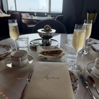 Sky Room - Afternoon tea with caviar - American Near Me - Long Beach, California
