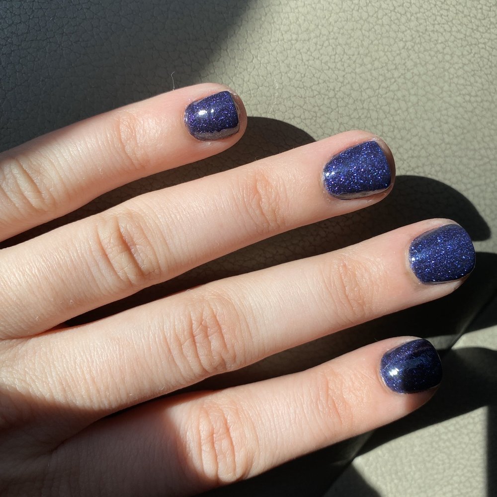 Dip nails