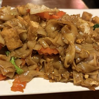 Sukho Thai - Pad See Ew with tofu - Thai Near Me - Oakland, California
