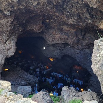 La Gruta - Mexican Near Me - Teotihuacán de Arista, MEX