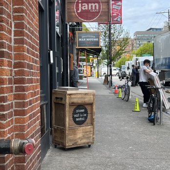 Jam Cafe on Beatty - Breakfast & Brunch Near Me - Vancouver, British Columbia Jam Cafe on Beatty - Breakfast & Brunch Near Me - Vancouver, British Columbia