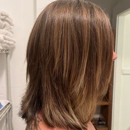 The sides are completely different, this side is layered really high The sides are completely different, this side is layered really high