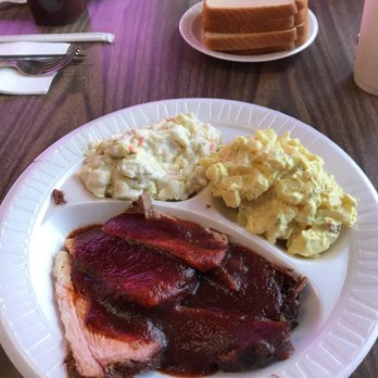 H.B.'s BBQ - Sliced beef and pork plate - Barbeque Near Me - Little Rock, Arkansas H.B.'s BBQ - Sliced beef and pork plate - Barbeque Near Me - Little Rock, Arkansas