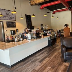 Toasted & Roasted - Another view of the coffee Café area