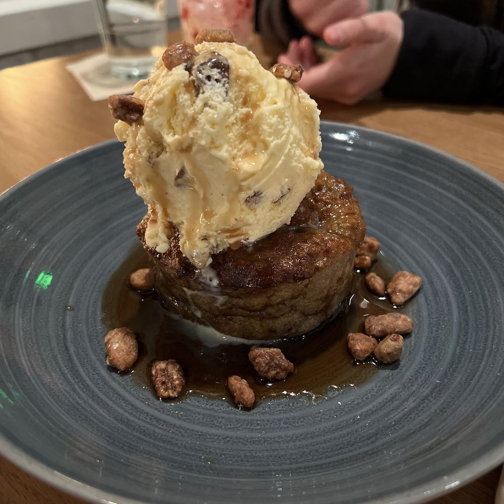 Canyon House - Bread pudding - New American Near Me - Castle Pines, Colorado